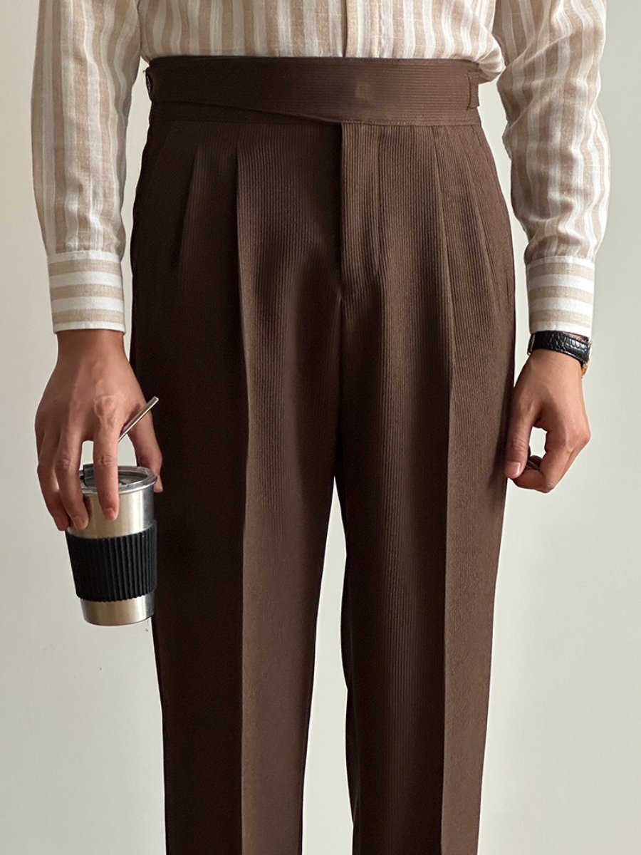 High-waisted straight-leg gurgled pants