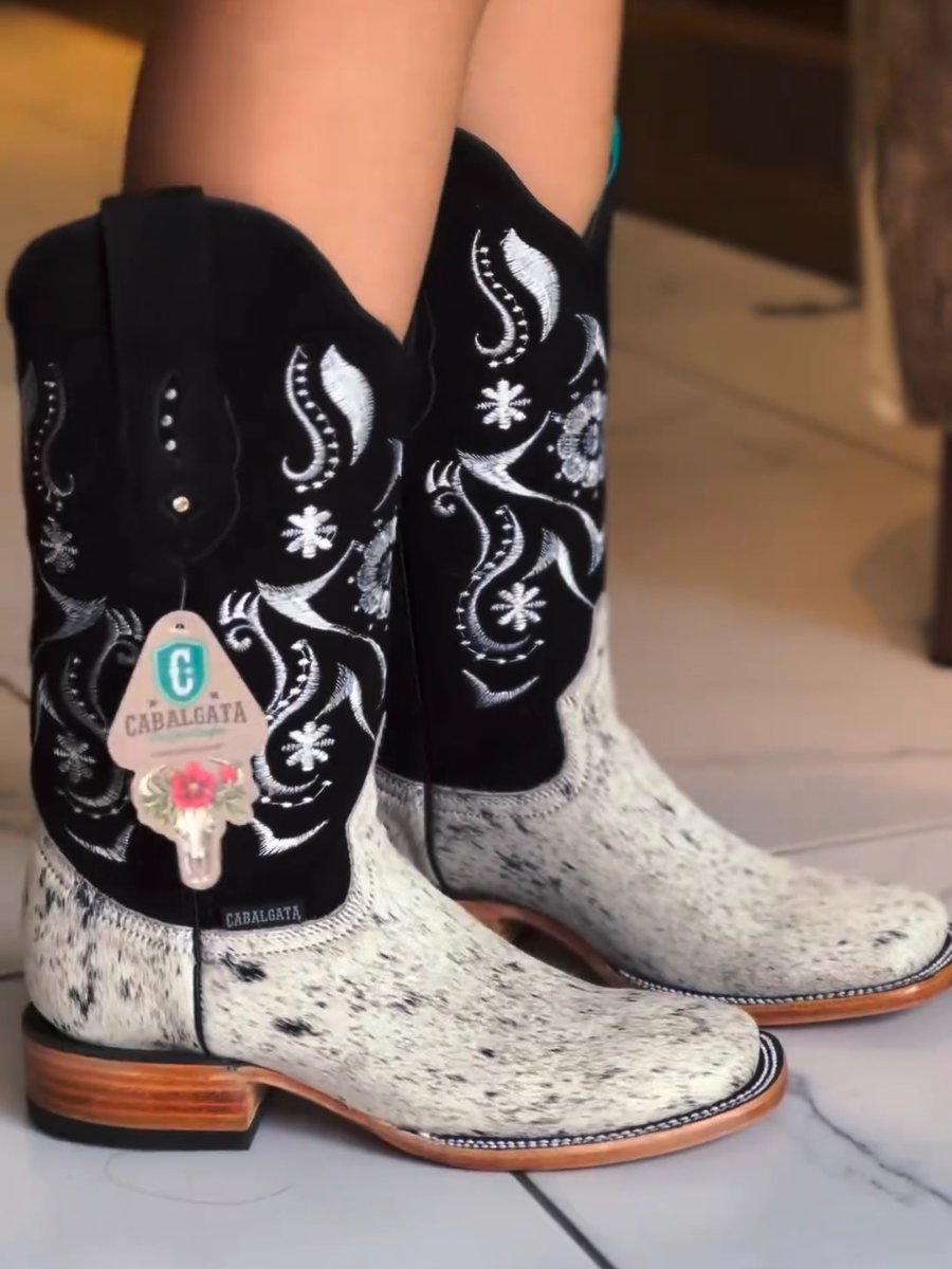 The Western Cowboy Cowgirl Boots