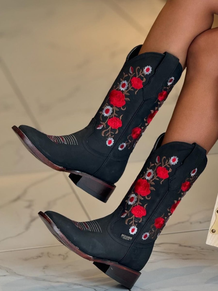 Classic Western Cowboy Style Women's Flower Embroidered Boots