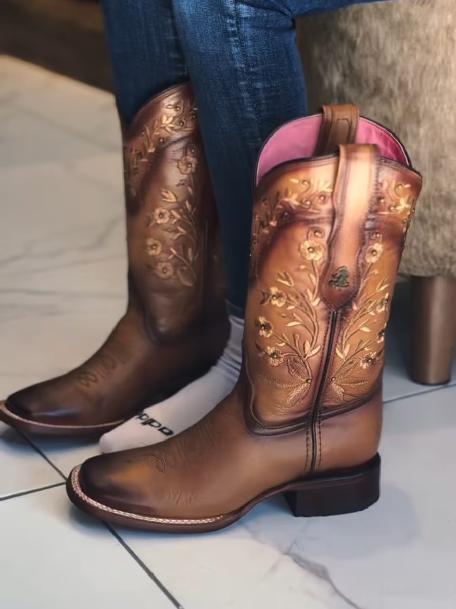 Traditional Embroidered Women's Cowboy Boots