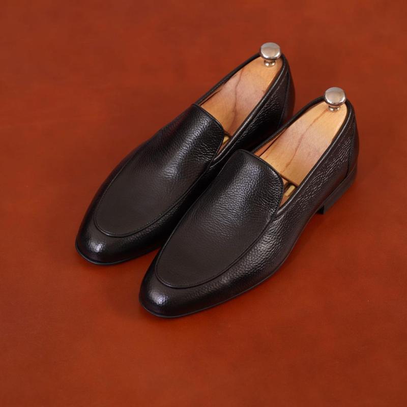 Men's Classic Comfortable Casual Loafers - Black