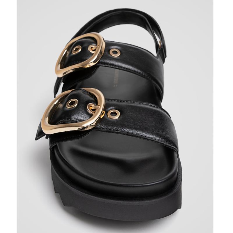 FLAT SANDALS WITH BUCKLES