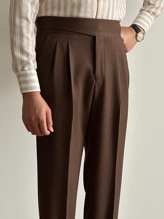 High-waisted straight-leg gurgled pants