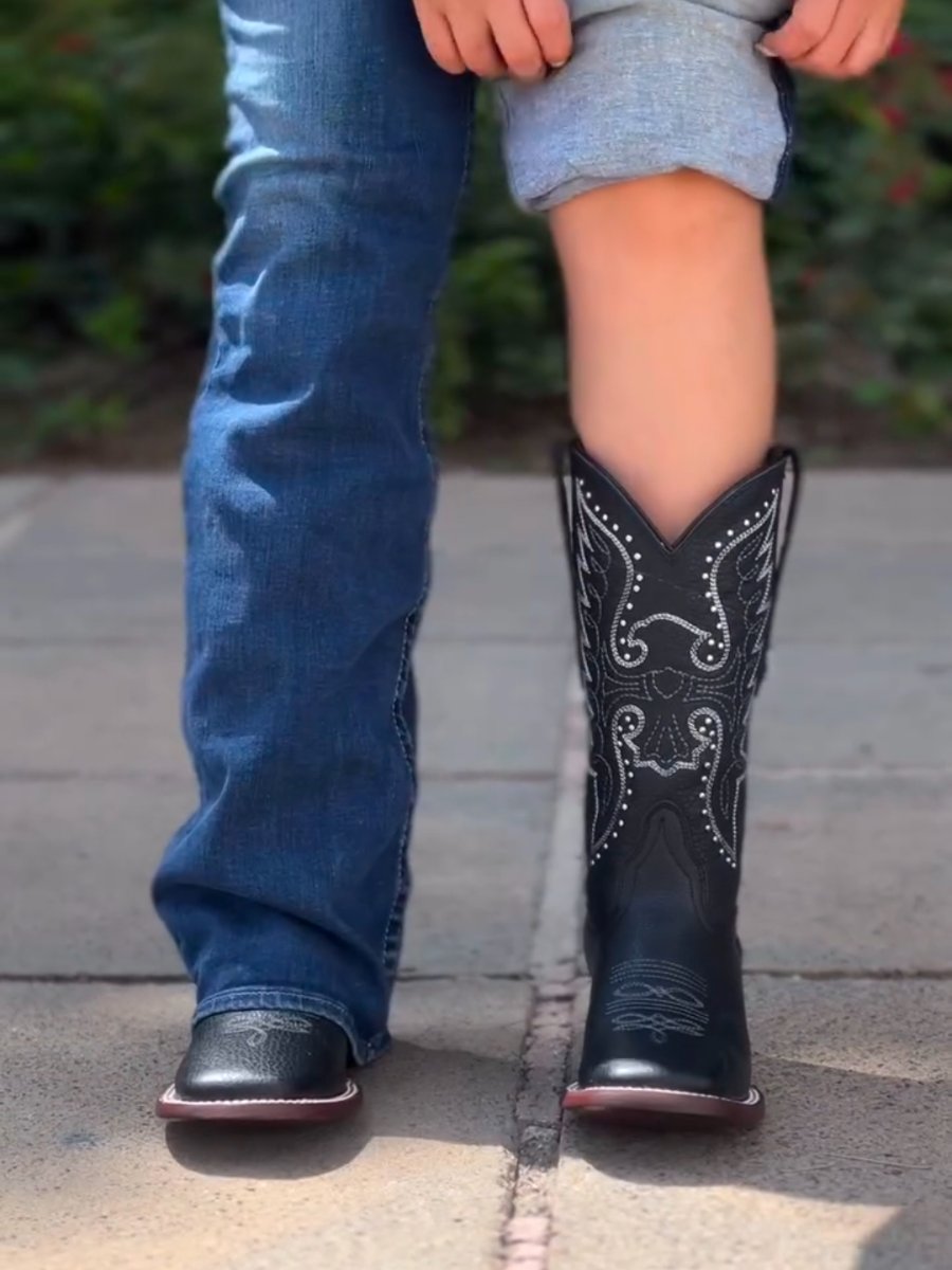 The Western Cowgirl Boots-Black