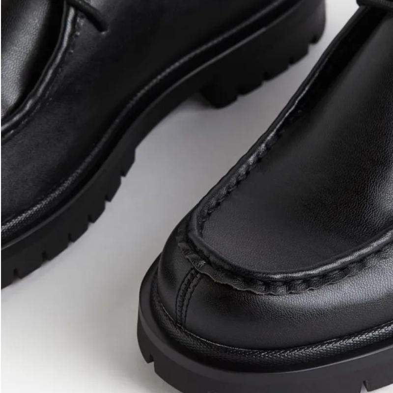 Men's Casual Thick Soled Black Glossy Loafers